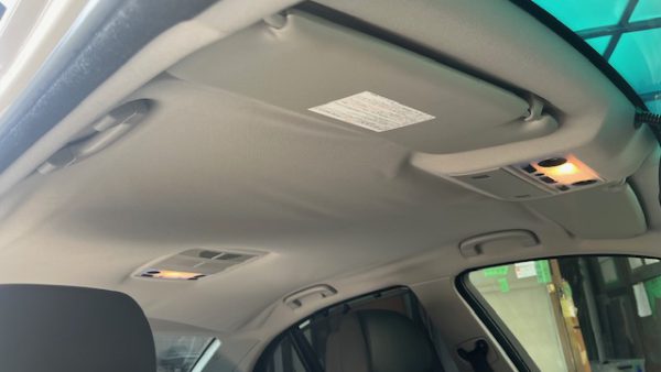 BMW525i天井張り替え│神奈川県横浜市
