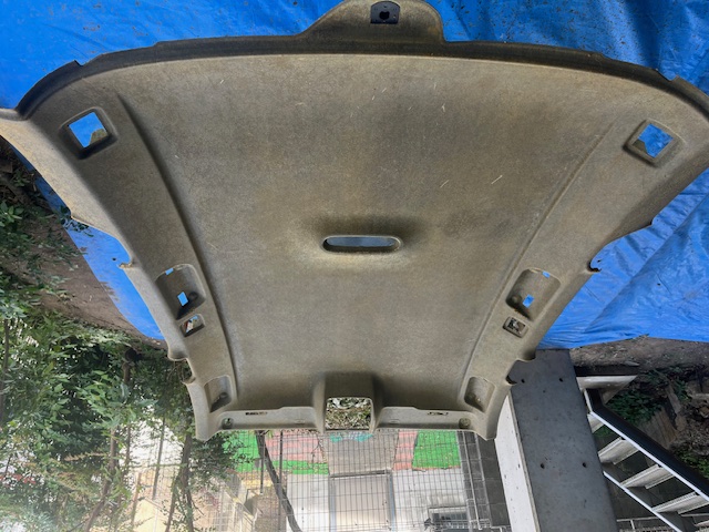 アウディA4アバント天井張り替え