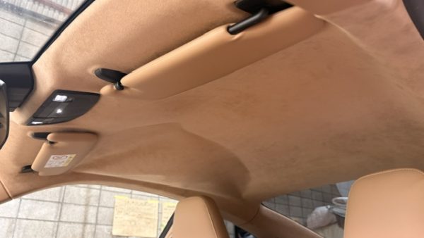 ポルシェ911カレラ天井アルカンターラ剥がれ修理│下地ウレタンから張り直し