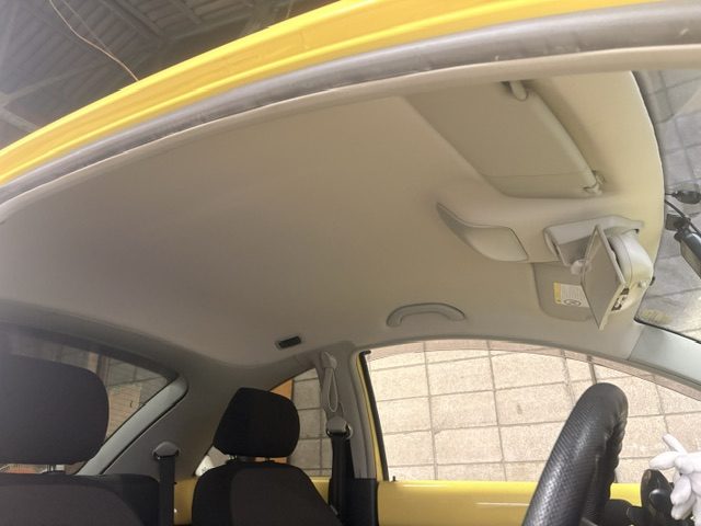 VW ニュービートル 天井張替え 施工後